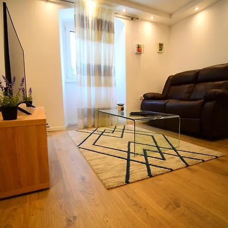 Veronique Apartament